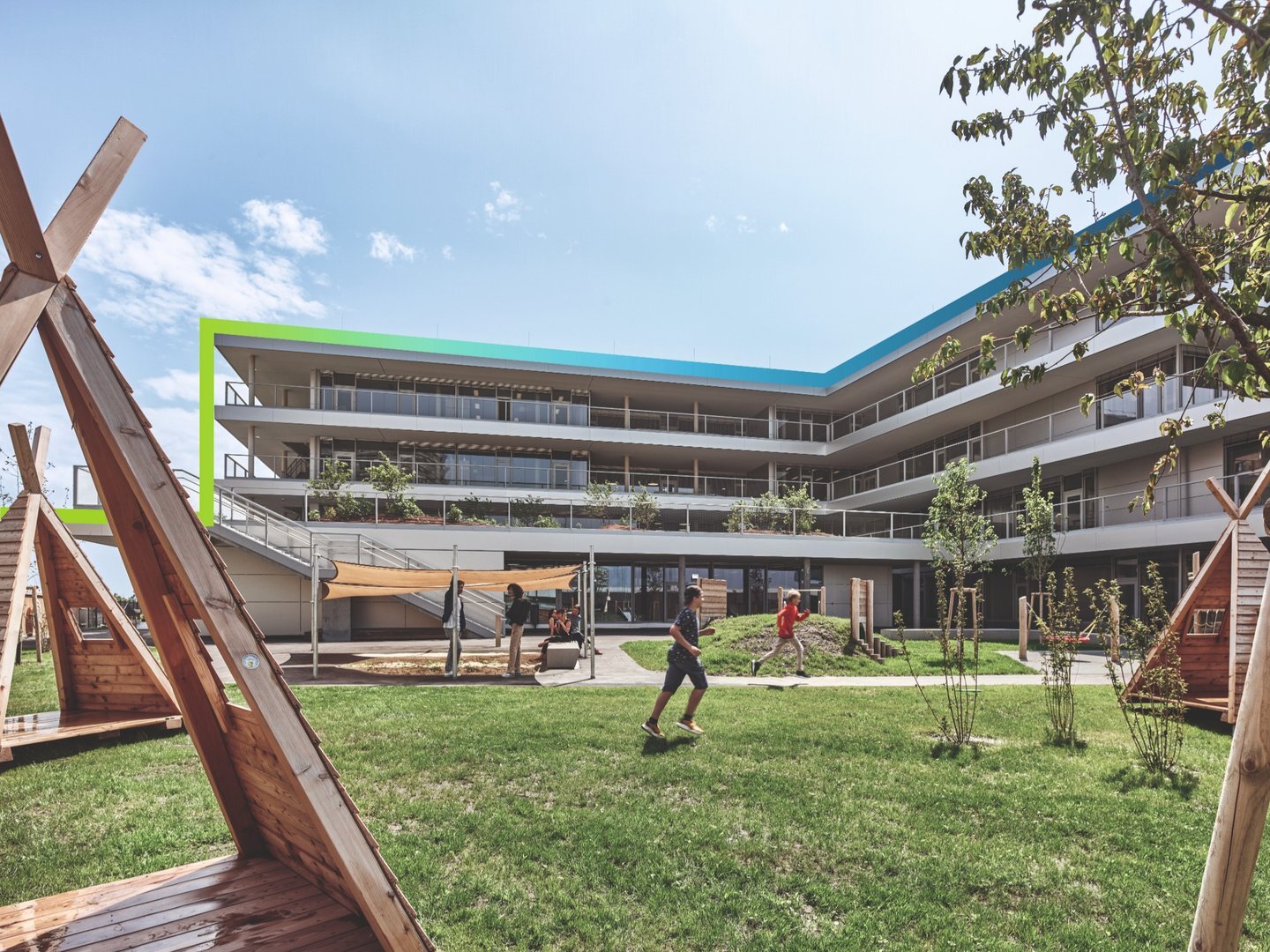 Journey to a Sustainable Built Environment: A Holcim Academy Roundtable Discussion tst03